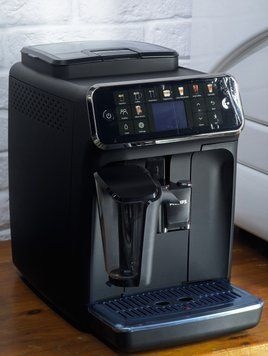 Кофемашина (кофеварка) PHILlPS Series 5500 LatteGo Black Витринный образец 3078710163 фото